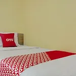 OYO 4008 E Paviliun Karawaci